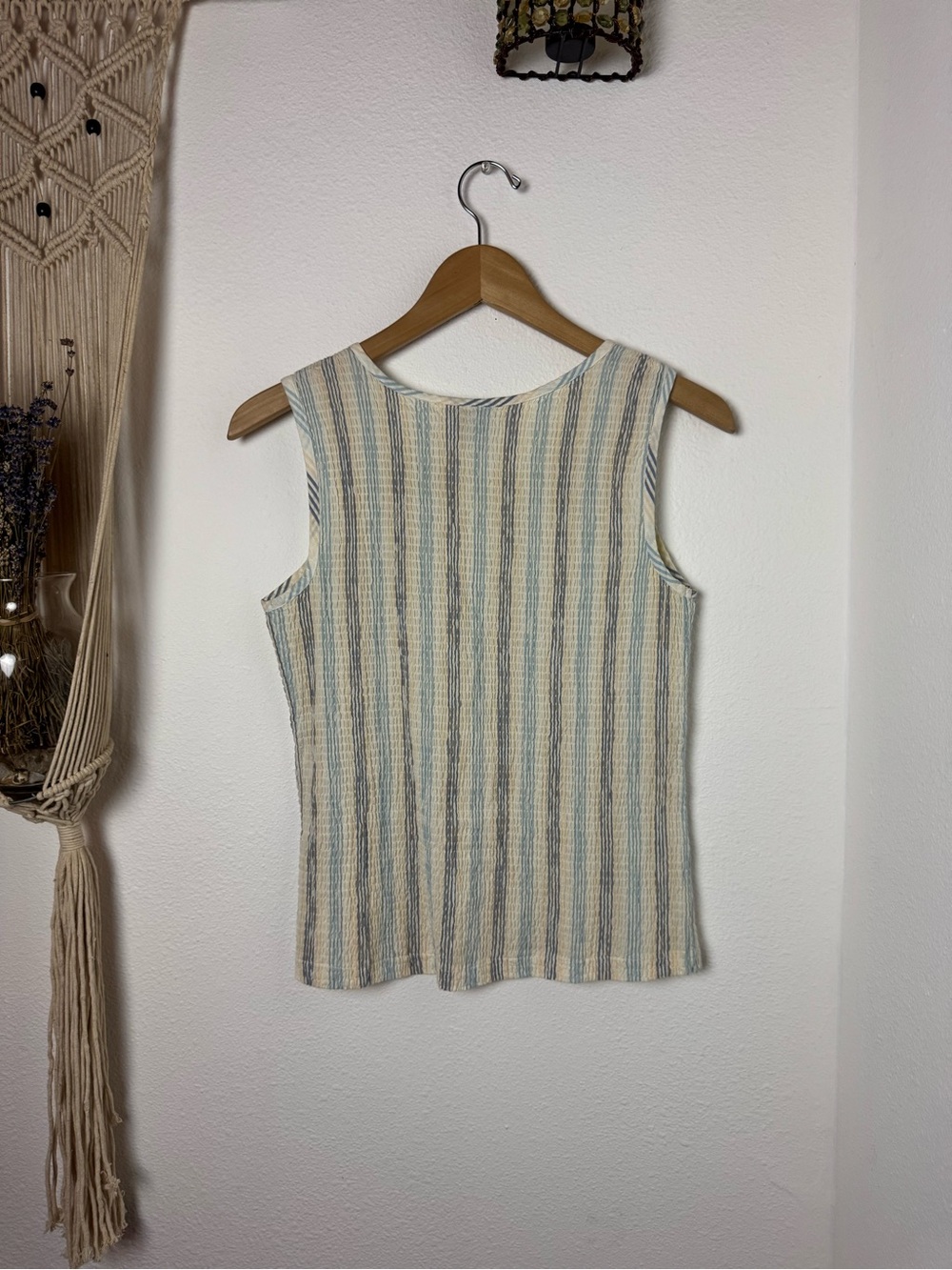 Light Blue & Cream Striped Sleeveless Tank Top by Papaya - Picture 3 of 4